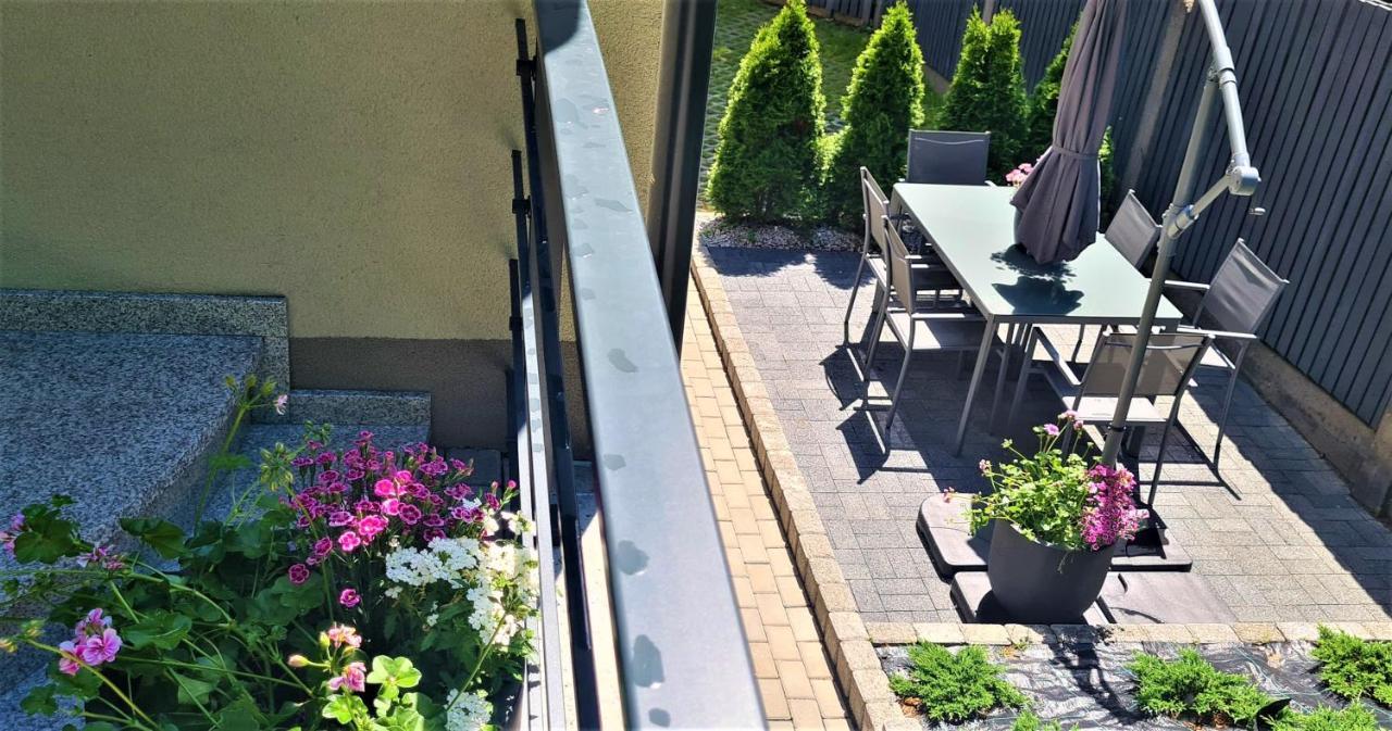 Urban Apartments Premium No 3, Free Private Parking, Self Check-In Chorzów Esterno foto