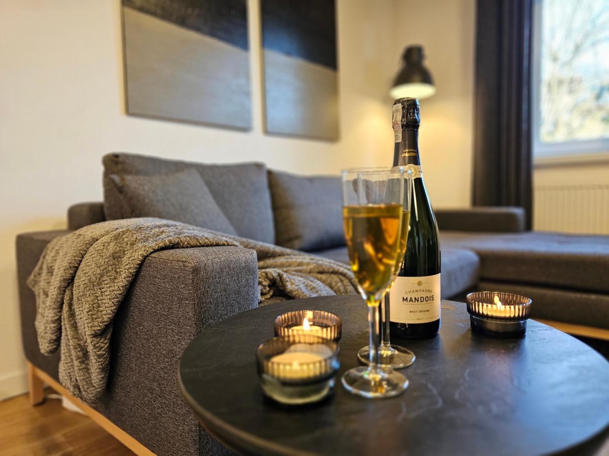 Urban Apartments Premium No 3, Free Private Parking, Self Check-In Chorzów Esterno foto