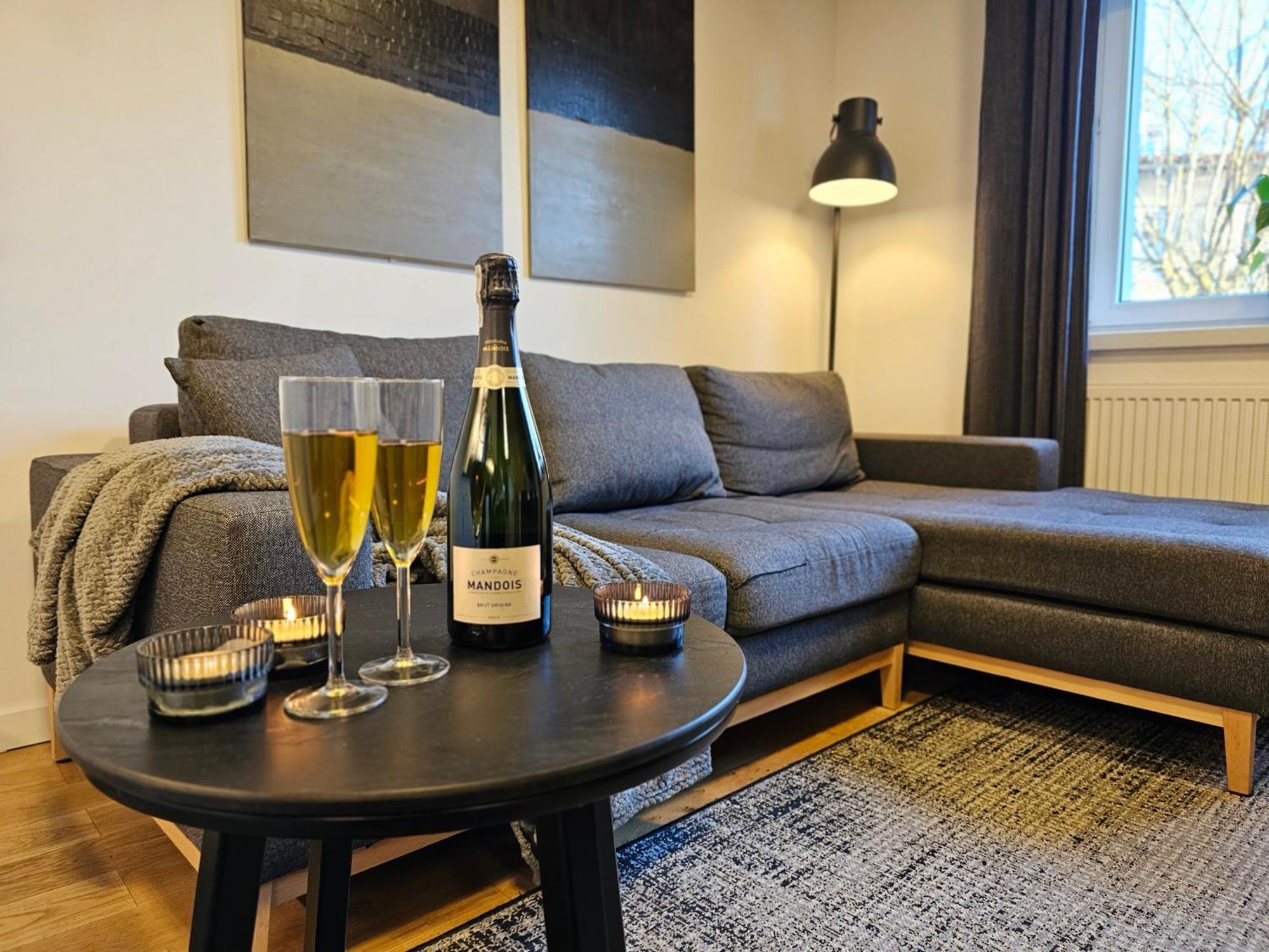Urban Apartments Premium No 3, Free Private Parking, Self Check-In Chorzów Esterno foto